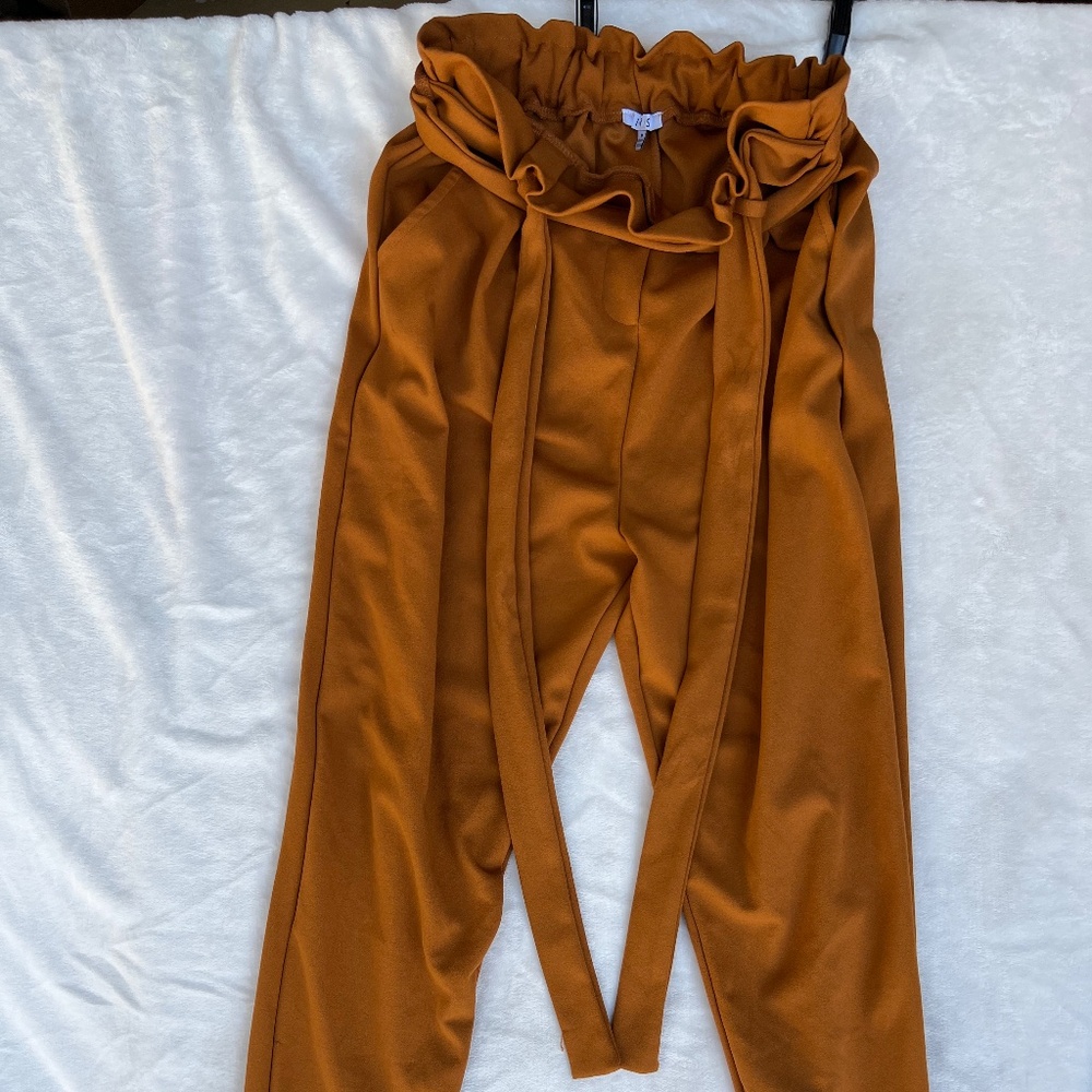 IRIS Rust Orange Paperbag Waist Pants with Tie Belt – Size M